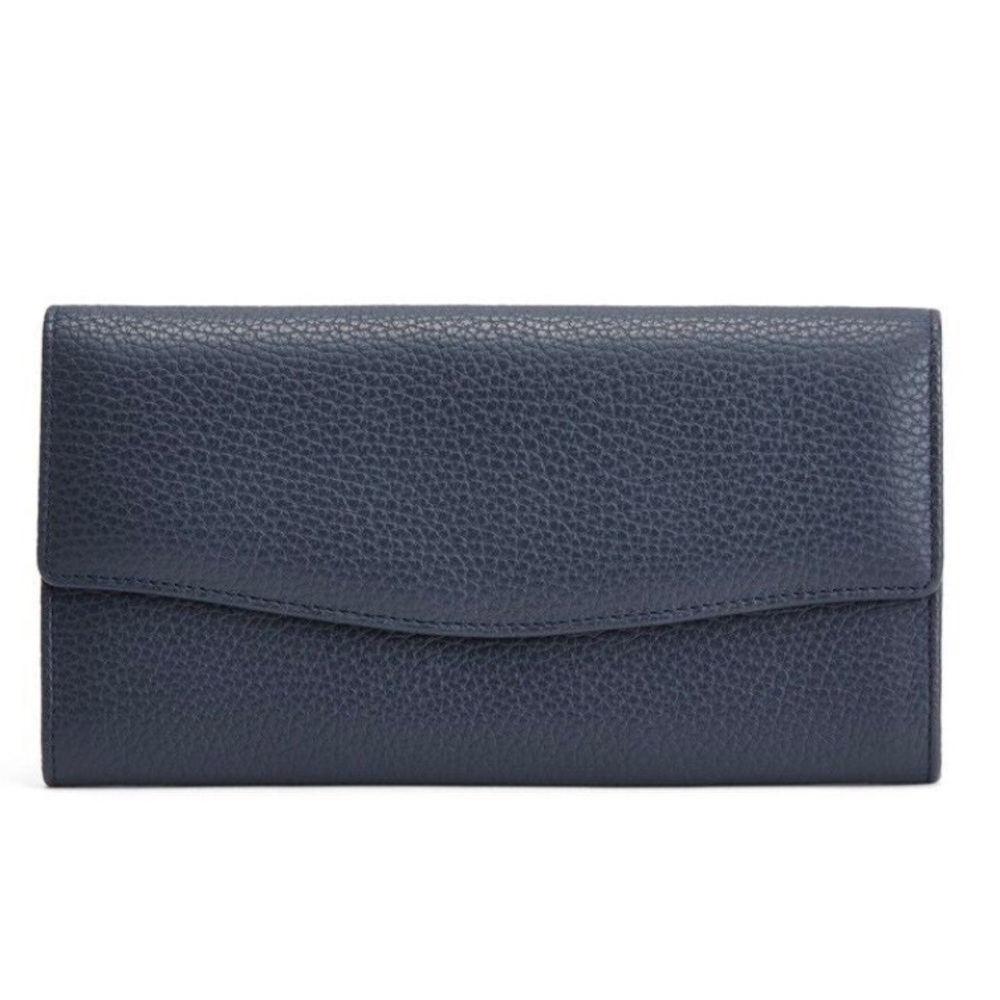 Cuyana Classic Flap Wallet pebbled leather, black